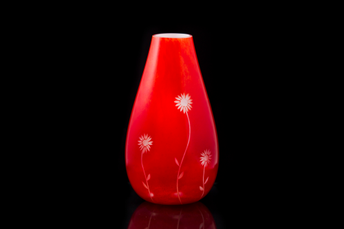 "Red Daisy" Vase, mittel, mit leuchtend roter Farbe